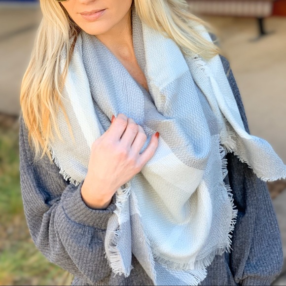 FINALLY HAVE YOU TARTAN BLANKET SCARF-LIGHT GRAY - Picture 5 of 11
